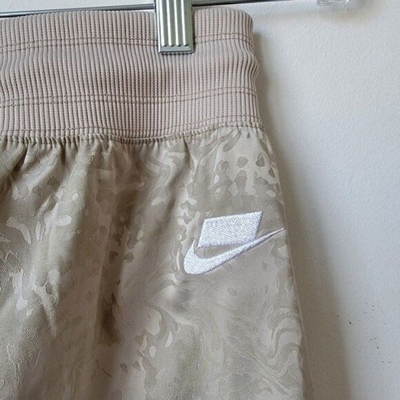 NIKE NSW Jacquard Satin Cuffed Track Pants Cream All Over Print Size XS - Picture 5 of 11